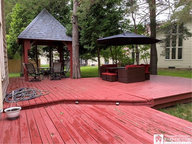 6015 Whitegate Crossing, Clarence, NY 14051