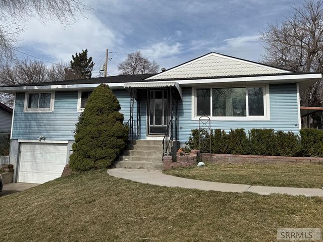 1090 Alameda Road, Pocatello, ID 83201