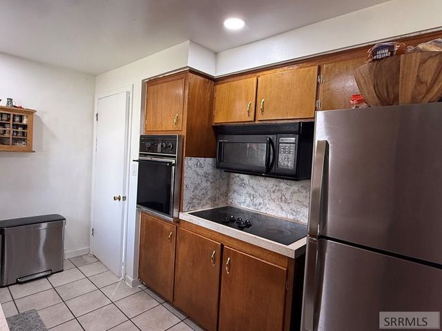 1090 Alameda Road, Pocatello, ID 83201