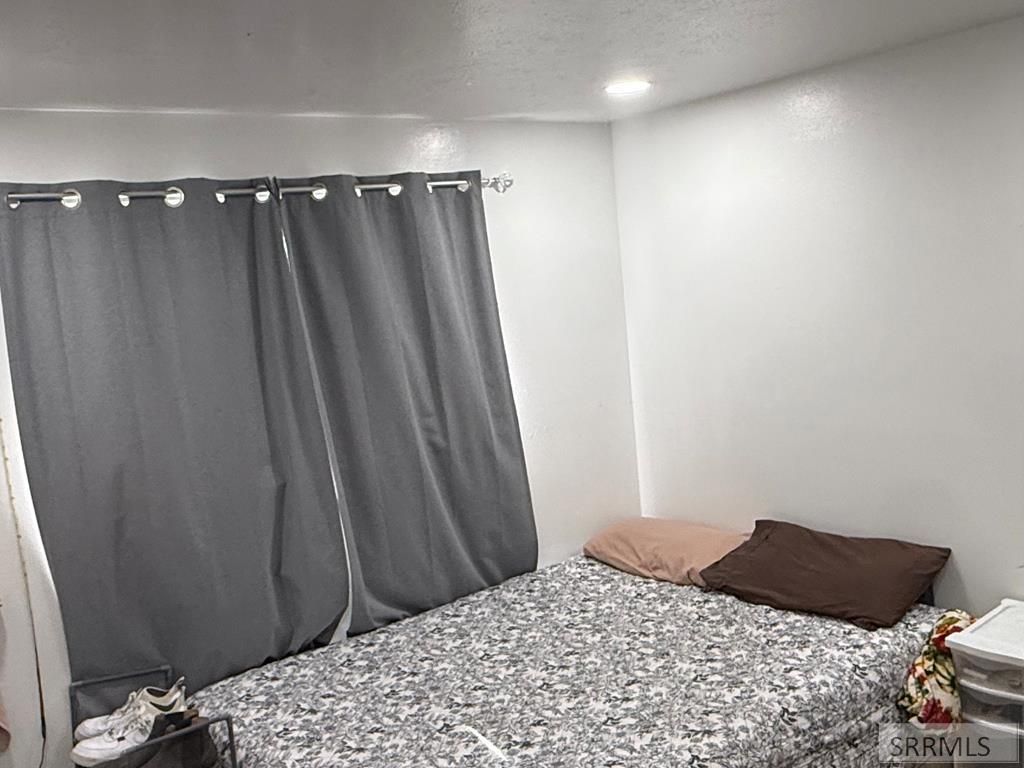 Image 13 of property listing at 1090 Alameda Road, Pocatello, ID 83201