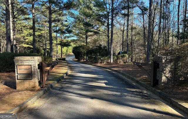 353 Retreat Trail, Lagrange, GA 30240