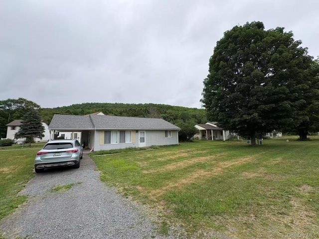 12 Pine Drive, Woodridge, NY 12789