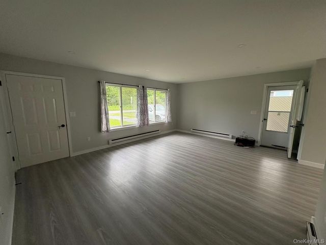 12 Pine Drive, Woodridge, NY 12789