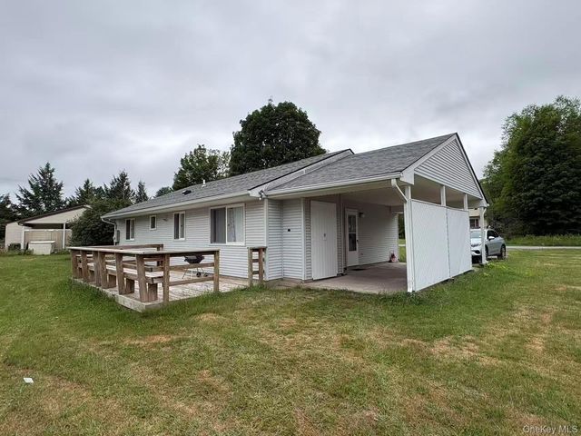 12 Pine Drive, Woodridge, NY 12789