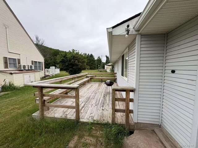 12 Pine Drive, Woodridge, NY 12789