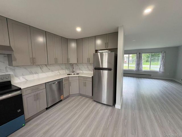 12 Pine Drive, Woodridge, NY 12789