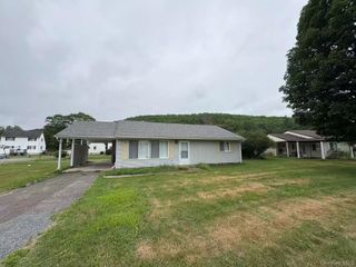 12 Pine Drive, Woodridge, NY 12789