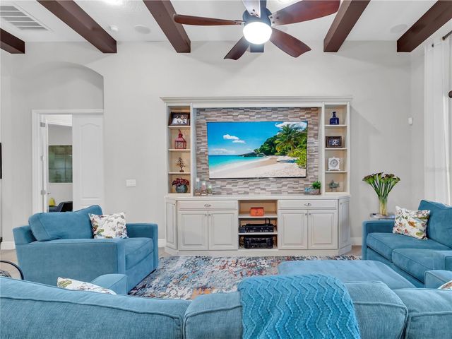 32430 SILVERCREEK WAY, Wesley Chapel, FL 33545