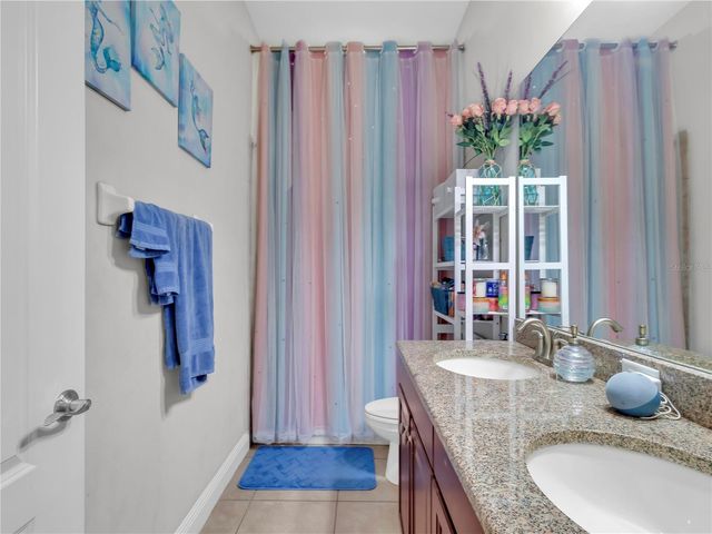 32430 SILVERCREEK WAY, Wesley Chapel, FL 33545