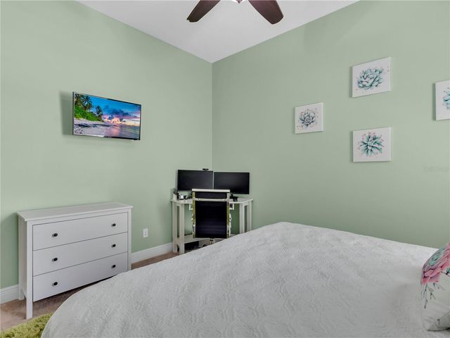 32430 SILVERCREEK WAY, Wesley Chapel, FL 33545