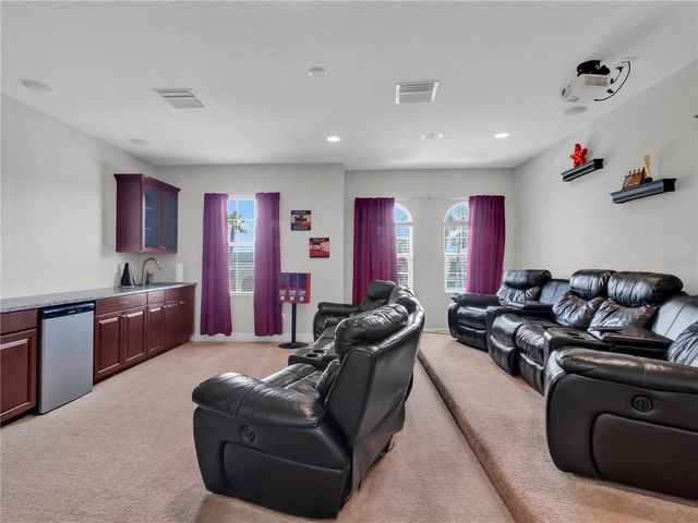 32430 SILVERCREEK WAY, Wesley Chapel, FL 33545
