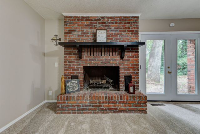3708 Greenway Terrace, Del City, OK 73115