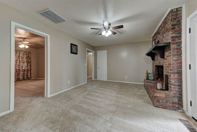 3708 Greenway Terrace, Del City, OK 73115