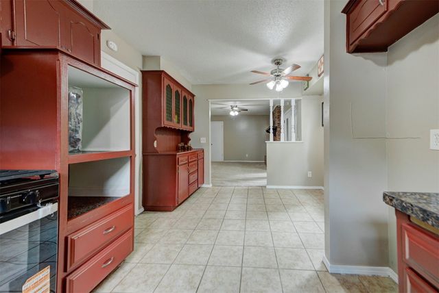 3708 Greenway Terrace, Del City, OK 73115