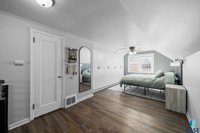 700 S Glendale Ave Avenue, Sioux Falls, SD 57104