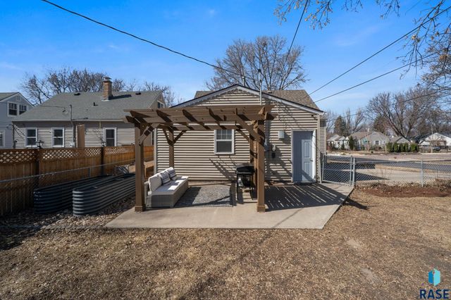 700 S Glendale Ave Avenue, Sioux Falls, SD 57104