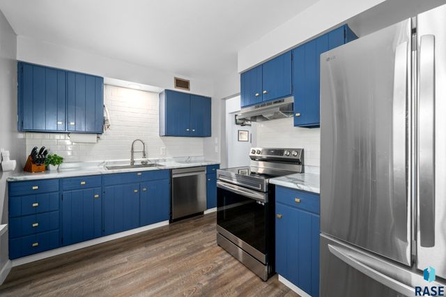 700 S Glendale Ave Avenue, Sioux Falls, SD 57104