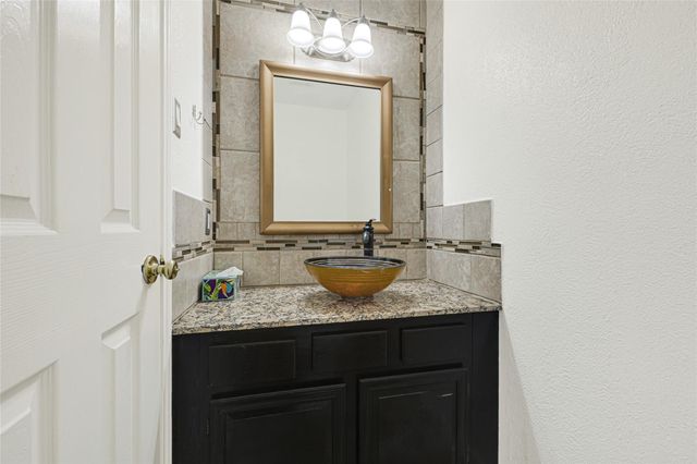 10026 Sageaspen Lane, Houston, TX 77089