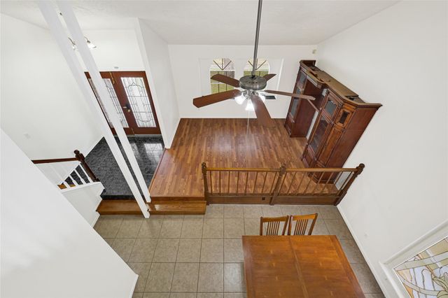 10026 Sageaspen Lane, Houston, TX 77089