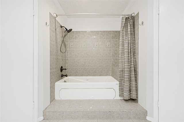 10026 Sageaspen Lane, Houston, TX 77089