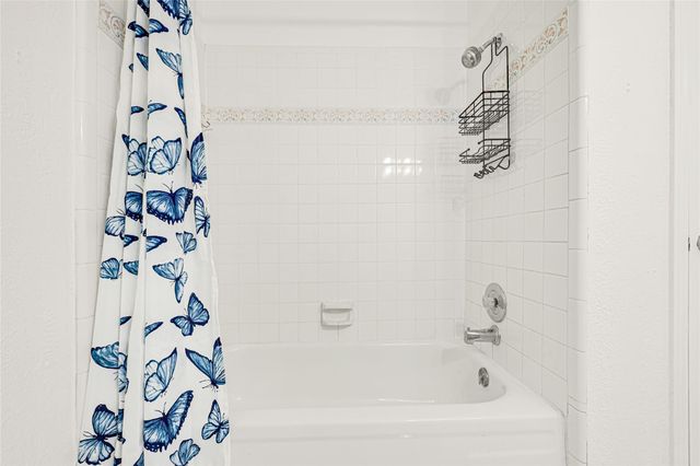 10026 Sageaspen Lane, Houston, TX 77089