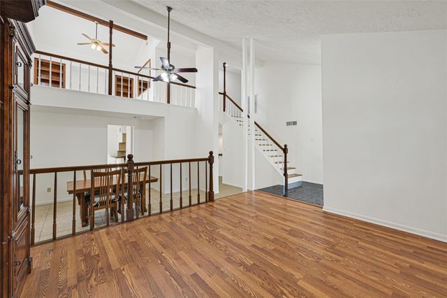 10026 Sageaspen Lane, Houston, TX 77089