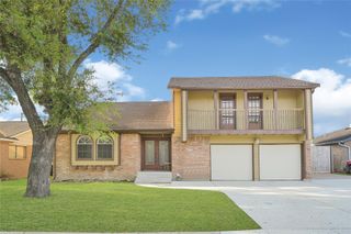 10026 Sageaspen Lane, Houston, TX 77089