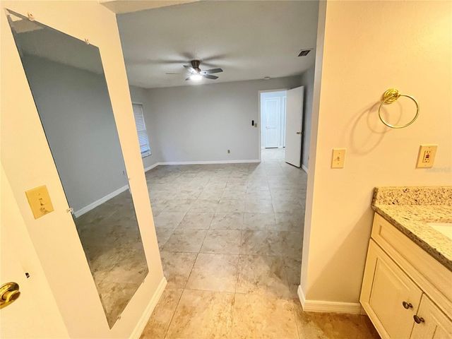 6 ROBINWOOD DRIVE, Longwood, FL 32779