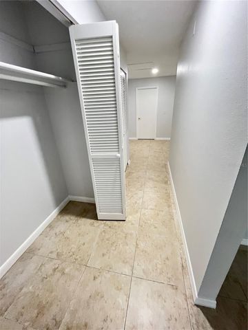 6 ROBINWOOD DRIVE, Longwood, FL 32779