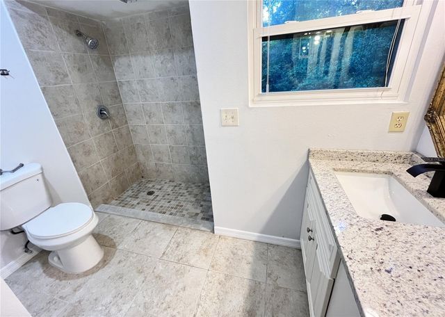 6 ROBINWOOD DRIVE, Longwood, FL 32779