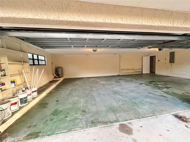 6 ROBINWOOD DRIVE, Longwood, FL 32779