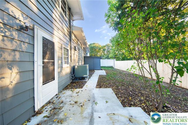 232 Virginia Avenue, Whitehall Twp, PA 18052