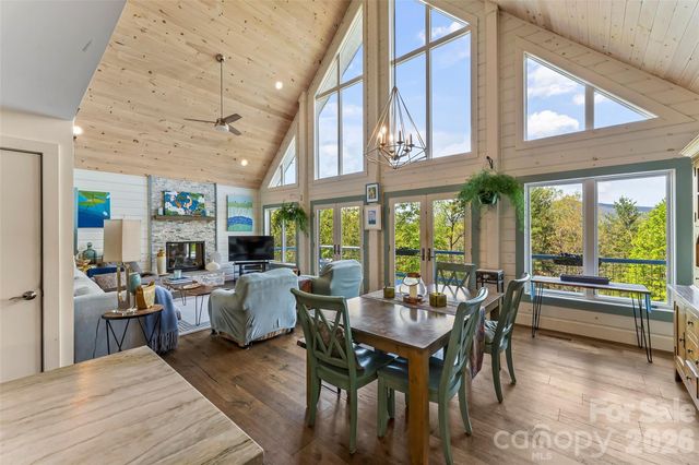 521 Waters Edge Drive, Nebo, NC 28761