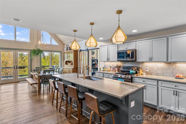521 Waters Edge Drive, Nebo, NC 28761