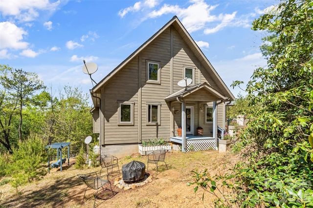 521 Waters Edge Drive, Nebo, NC 28761