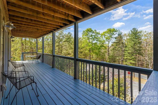 521 Waters Edge Drive, Nebo, NC 28761