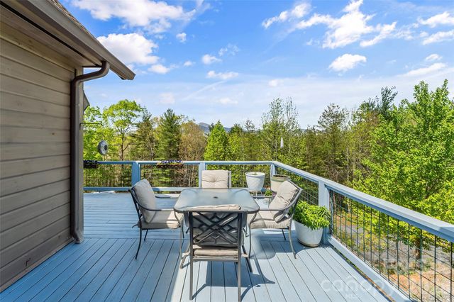 521 Waters Edge Drive, Nebo, NC 28761