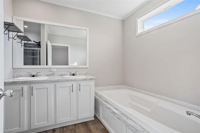 22003 Gro Racca Road, Iowa, LA 70647