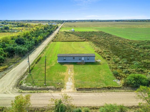 22003 Gro Racca Road, Iowa, LA 70647