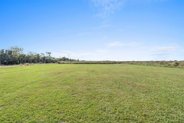 22003 Gro Racca Road, Iowa, LA 70647