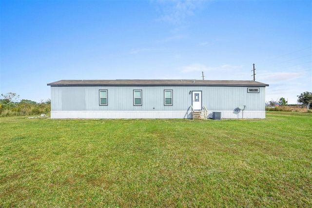 22003 Gro Racca Road, Iowa, LA 70647