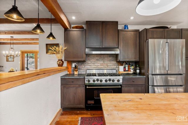 7925 Old State Road, Wofford Heights, CA 93285