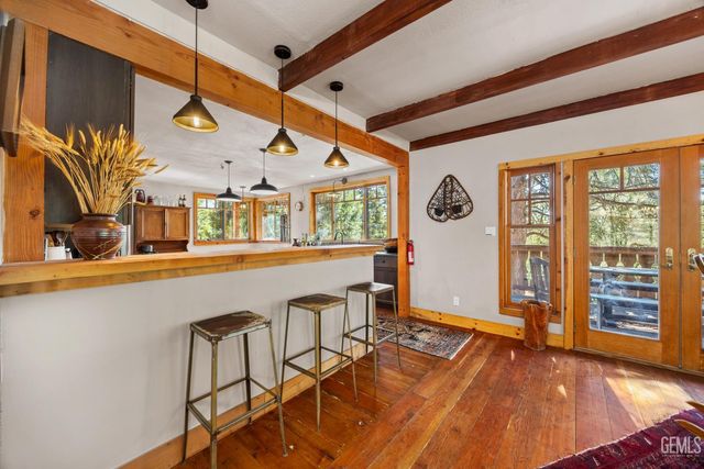 7925 Old State Road, Wofford Heights, CA 93285