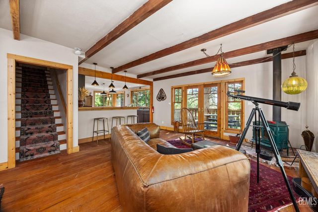 7925 Old State Road, Wofford Heights, CA 93285