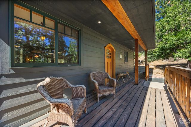 7925 Old State Road, Wofford Heights, CA 93285