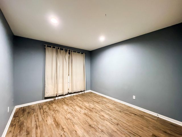 12633 Memorial Drive 156, Houston, TX 77024