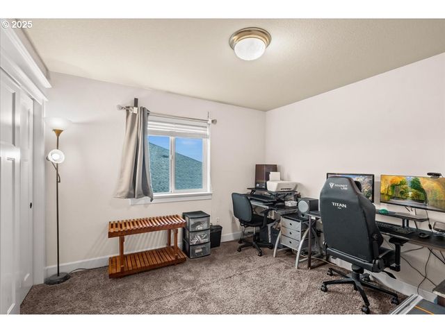 1138 37TH Ave, Forest Grove, OR 97116