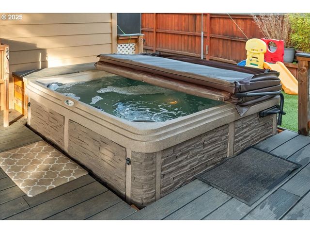 1138 37TH Ave, Forest Grove, OR 97116