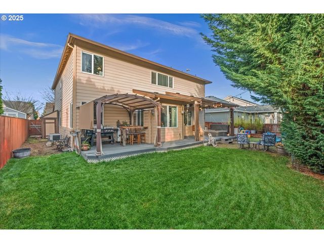 1138 37TH Ave, Forest Grove, OR 97116