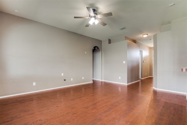 1007 Camp Verde Drive, Forney, TX 75126